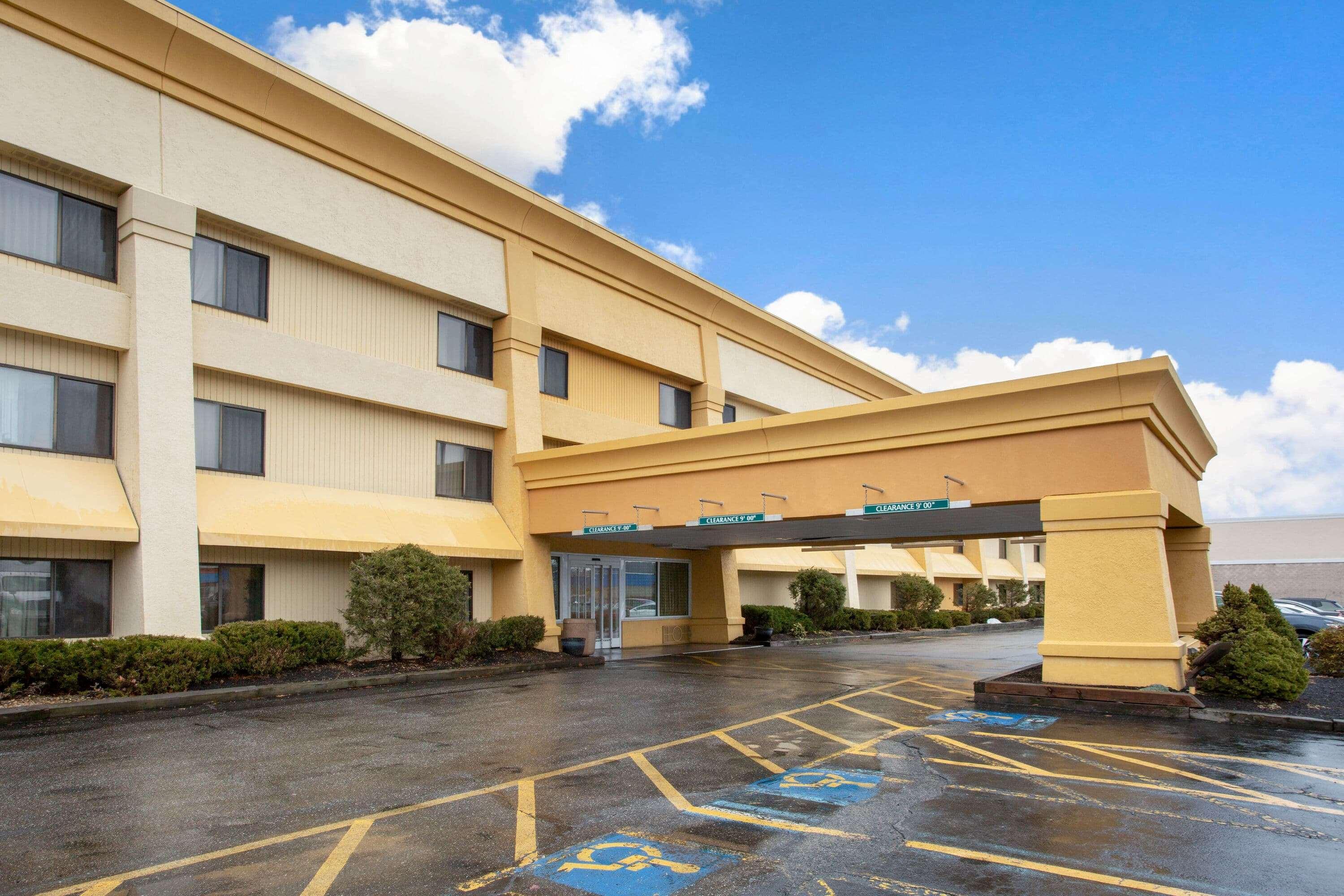 La Quinta Inn By Wyndham Auburn Worcester Eksteriør billede